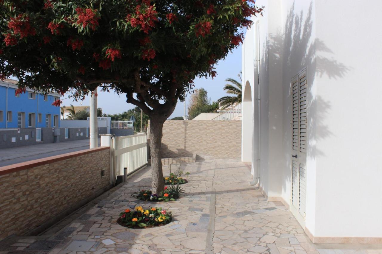 Villa Rosso Corallo Punta Secca Exteriér fotografie